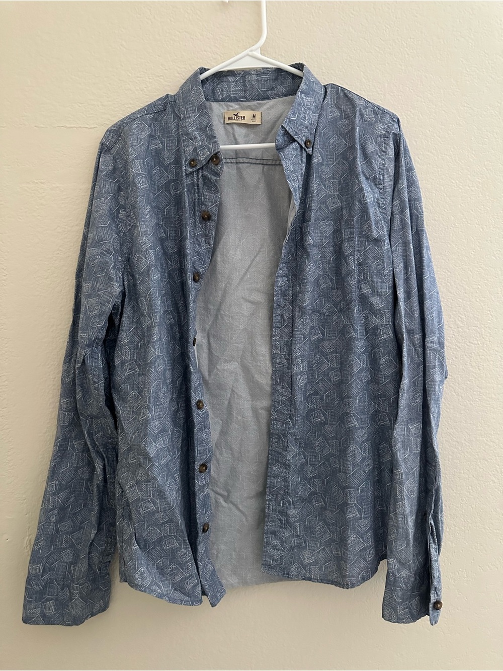 Men’s Hollister Patterned Long-Sleeve Shirt